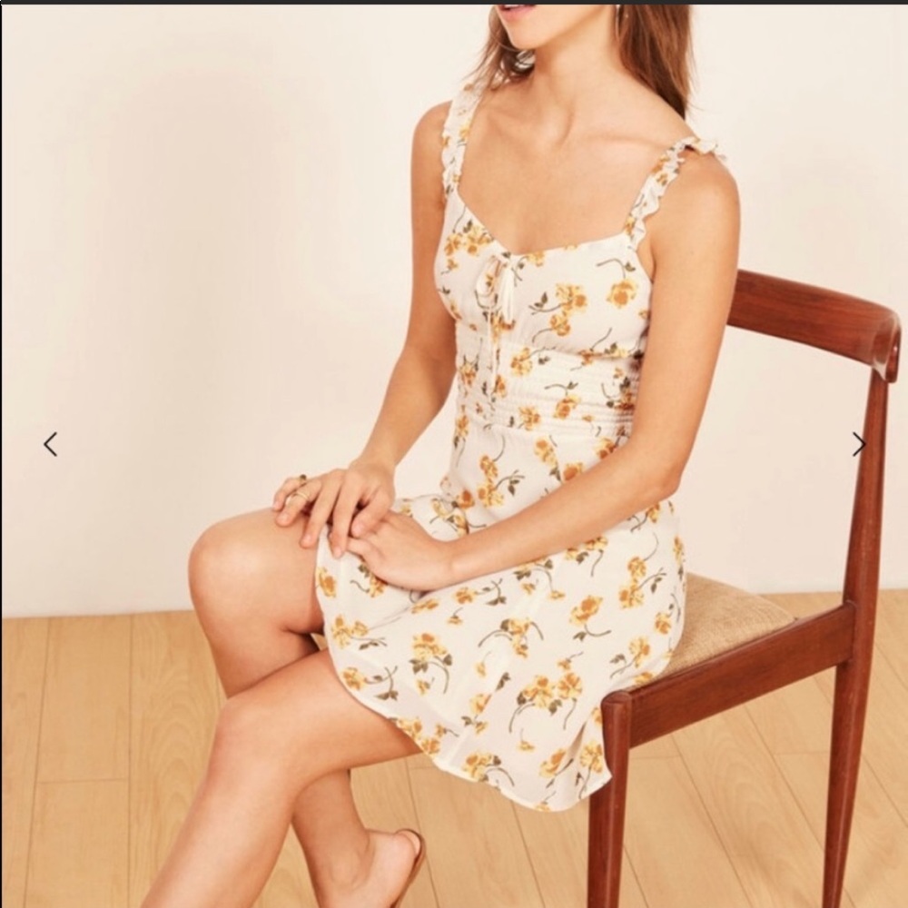 Reformation Elyse Mini Dress Size 6 in Limonata 🍋